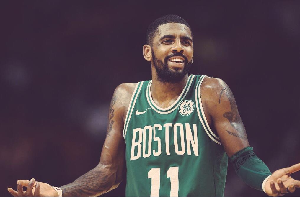 杜兰特的多面手风采：无所不能的篮球巨匠（全能杜兰特：纵横篮坛的多面大师）