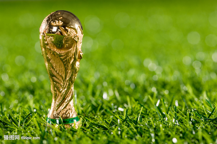 阿斯：切尔西与曼联已接触巴西U17国家队队长爱德华多（据阿斯报道，切尔西与曼联已与巴西U17队长爱德华多接洽）