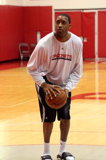 神户后卫：与申花的比赛并不轻松，感谢权田修一的扑点（神户后卫谈申花之战：比赛不轻松，感谢权田修一扑出点球）