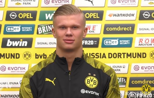 马尔基西奥玩皇马传奇二选一：C罗＞齐达内、大罗（马尔基西奥参与皇马传奇二选一：C罗力压齐达内、大罗）