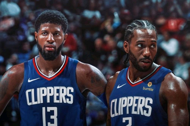 湖人队记：里夫斯将在明天接受小腿受伤部位的核磁共振检查（据湖人随队记者报道，里夫斯将于明日进行小腿伤势的核磁共振检查）