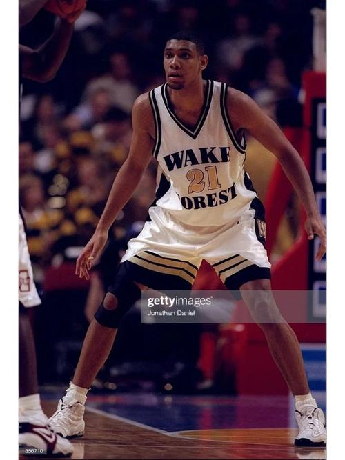 对阵葡萄牙梅开二度，帕罗特：这是我人生中最美好的夜晚（面对葡萄牙连入两球，帕罗特：这是我职业生涯最难忘的一夜）